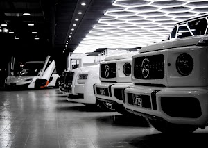 G CLASS HIRE place picture