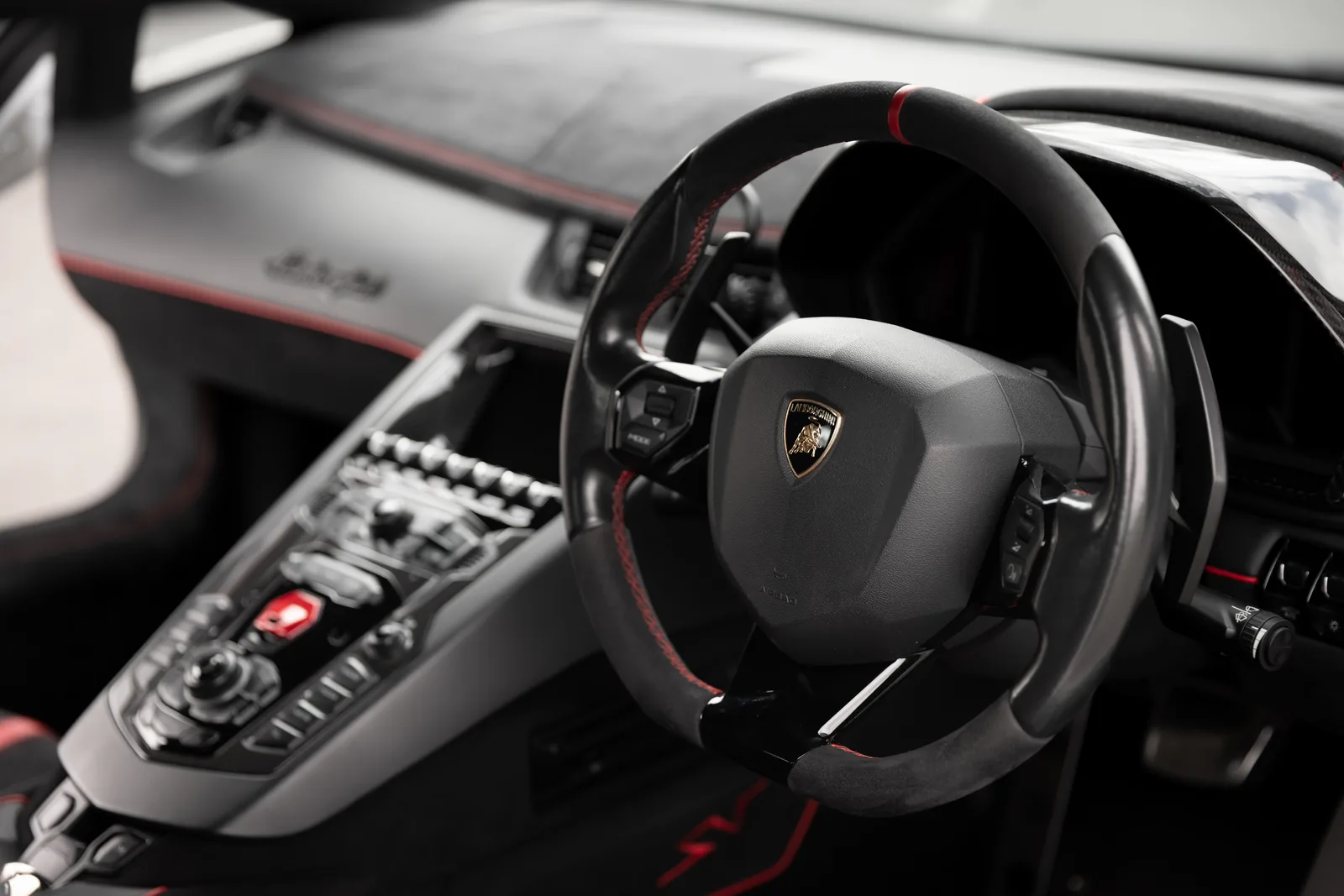 Lamborghini Aventador
