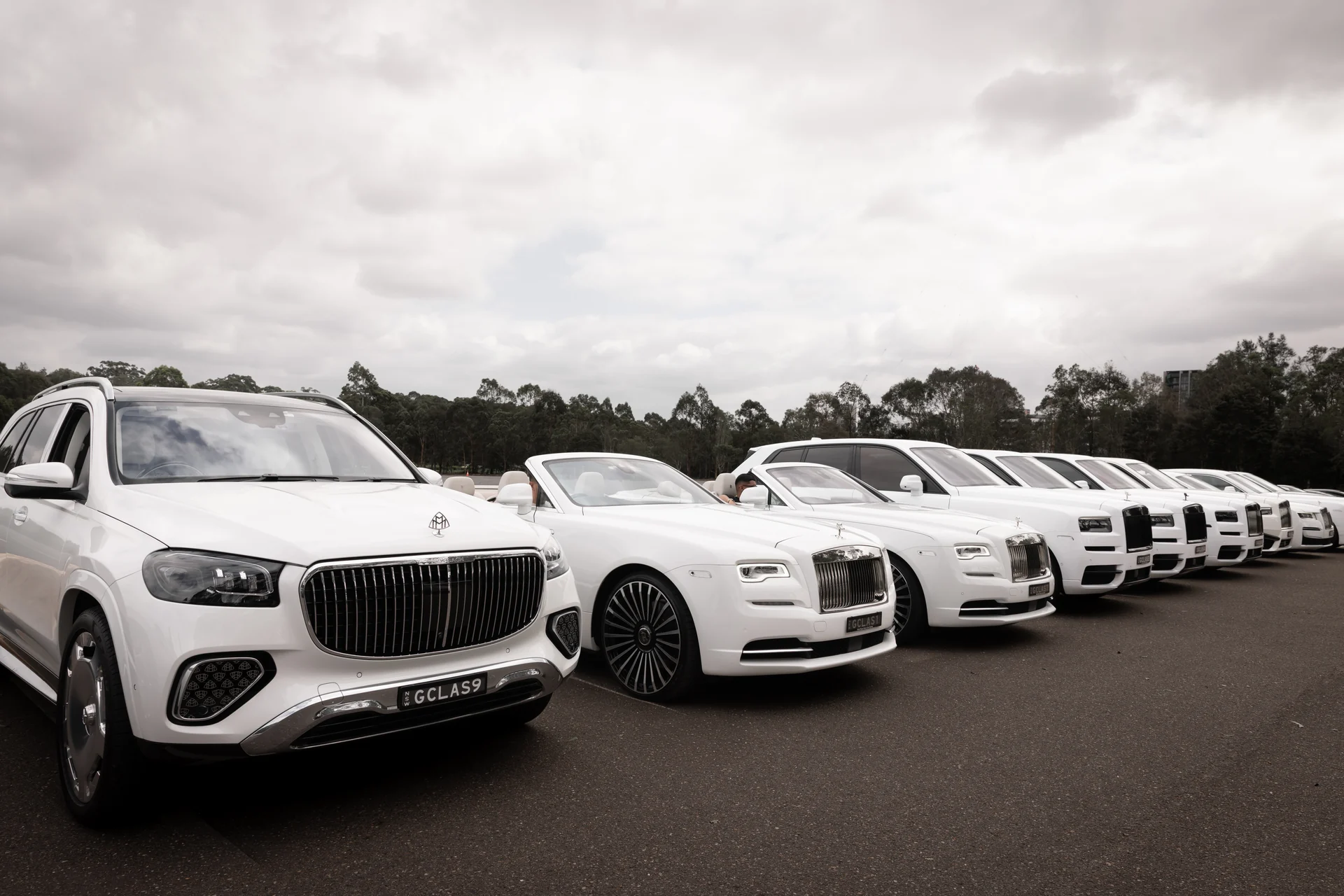 Maybach at the head of the line