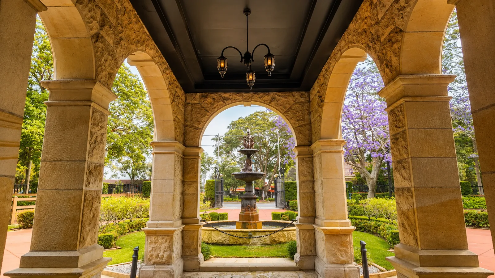 Curzon Hall — Marsfield